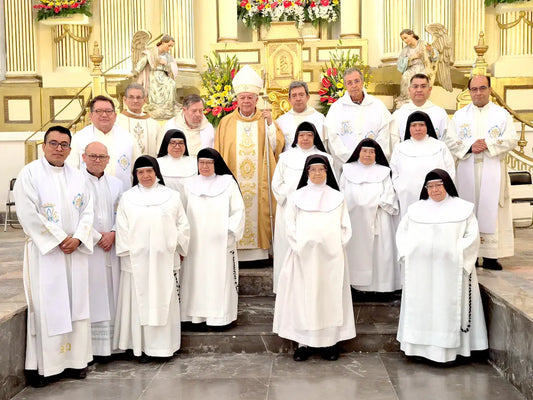 Tras los muros de Santa Inés