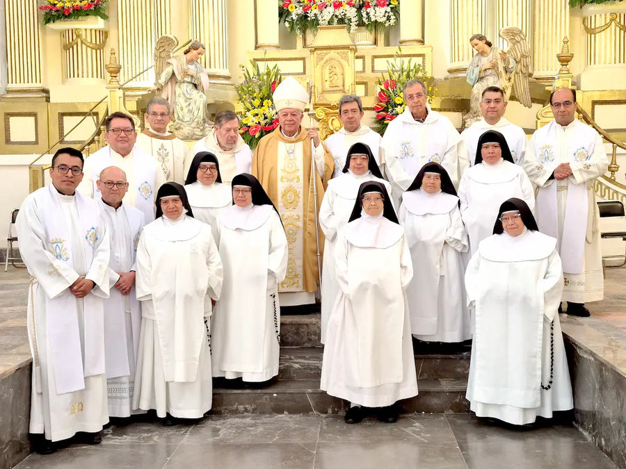Tras los muros de Santa Inés